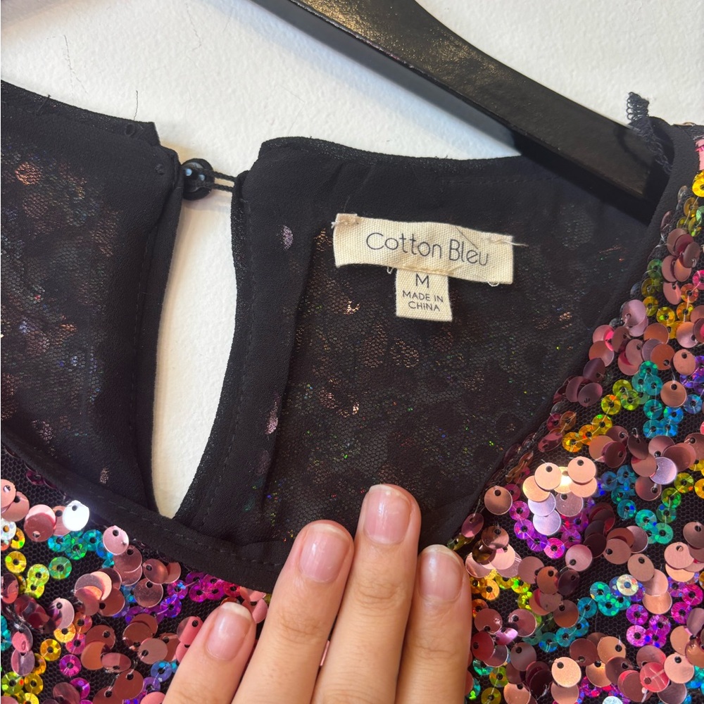 Multicolor Sequin Short Sleeve Top - Picture 2 of 7